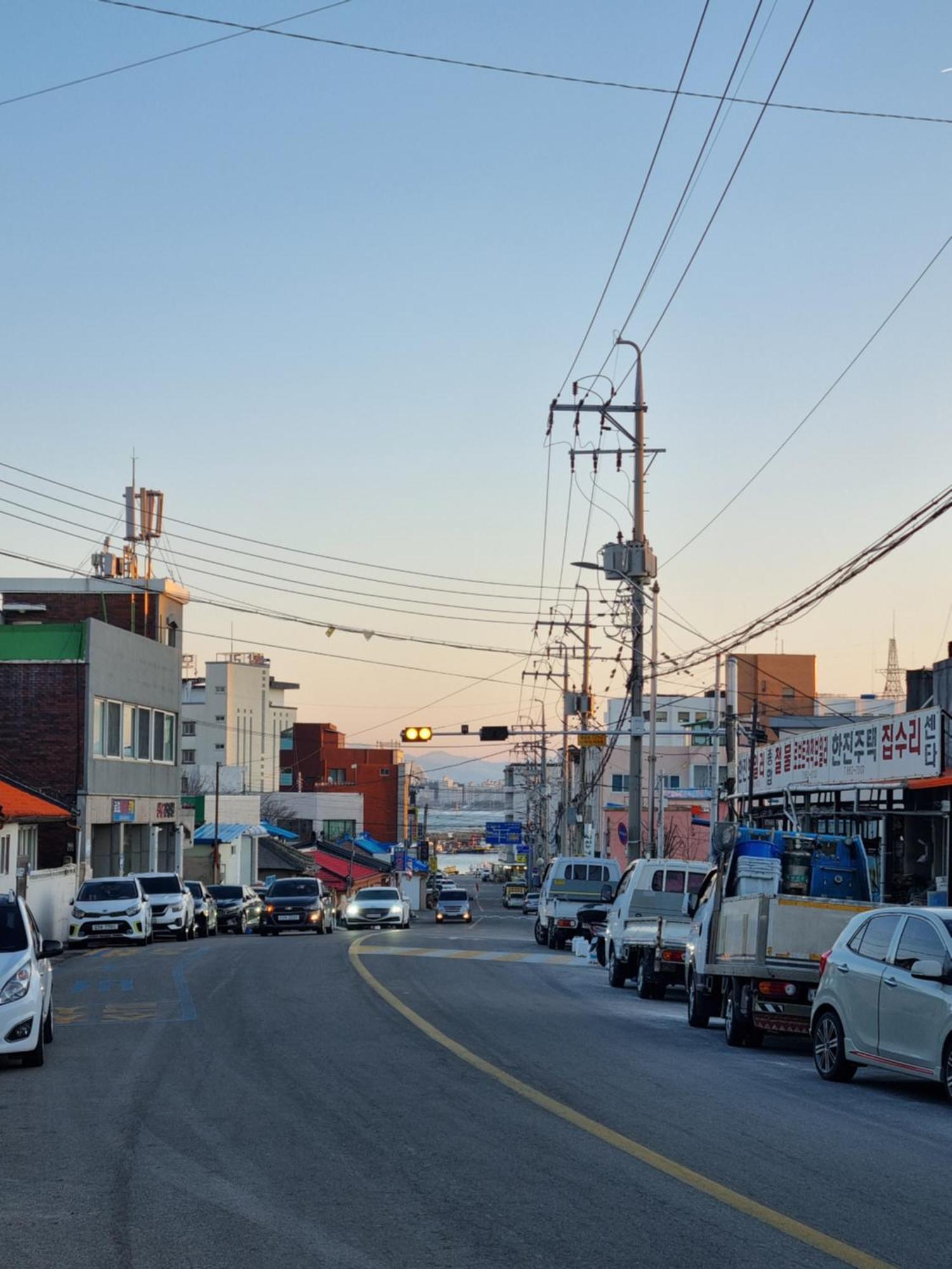 Sinami Hostel Gangneung Buitenkant foto